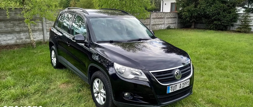 Volkswagen Tiguan cena 29900 przebieg: 194000, rok produkcji 2008 z Uniejów małe 497